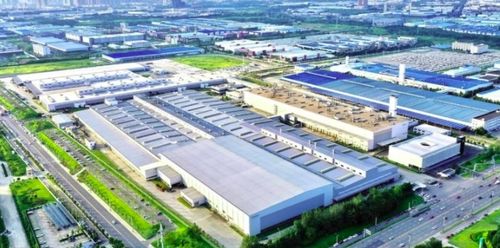 約克VRF系統(tǒng)成功中標(biāo)沃爾沃成都新能源電池車間，助力綠色制造與循環(huán)經(jīng)濟